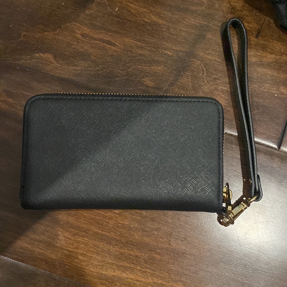 Michael kors wallet - Picture 2 of 3